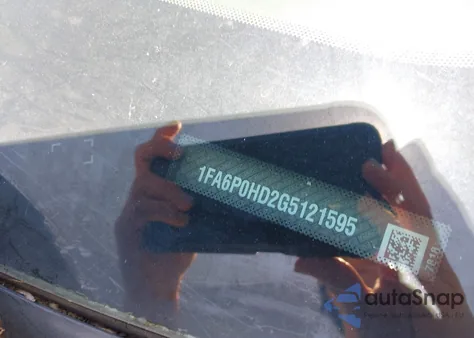 2016 Ford Fusion Se z USA, uszkodzony, nr VIN 1FA6P0HD2G5121595